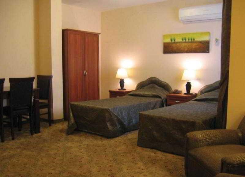 Life Hotel Κερύνεια Εξωτερικό φωτογραφία