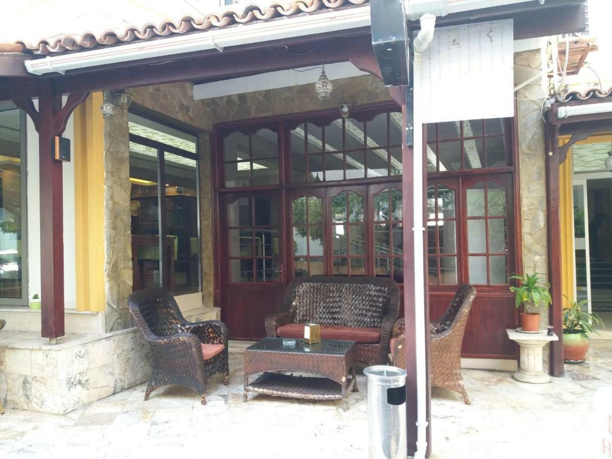 Life Hotel Κερύνεια Εξωτερικό φωτογραφία